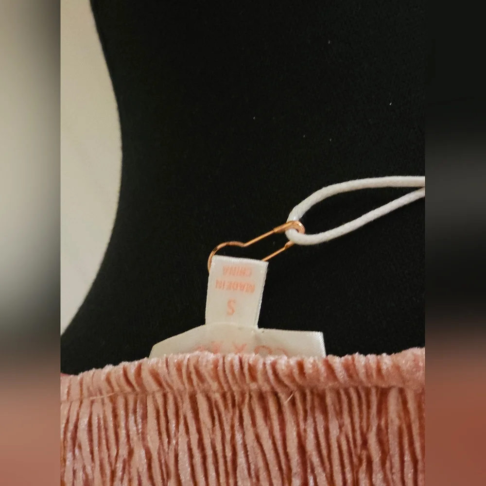 Dress - Picture 3 of 4